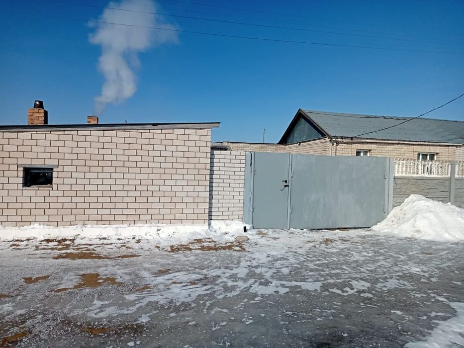 Продам дом в с. Заря