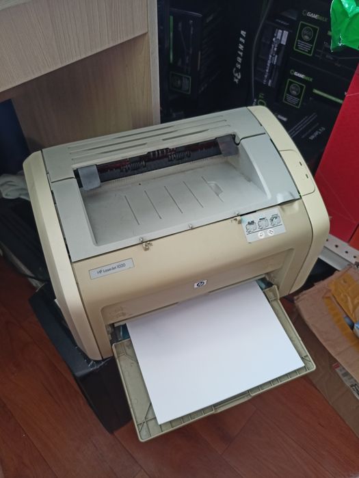 Принтер HP 1020 чёрно-белый