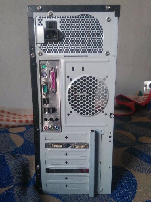 Мощен четириядрен компютър