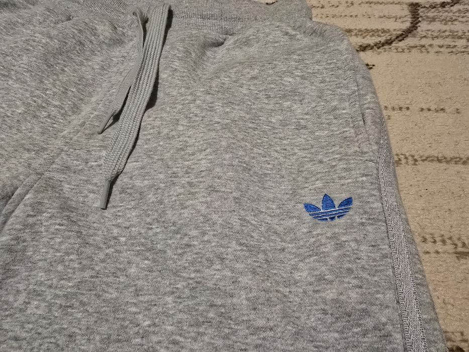 Pantaloni Adidas Originals,mar.M