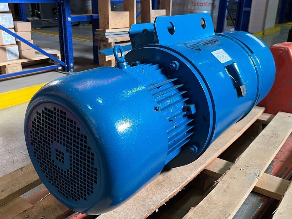 Таль электрическая / тельфер  QAZAR ТЭК KS 0,5т / 9 м