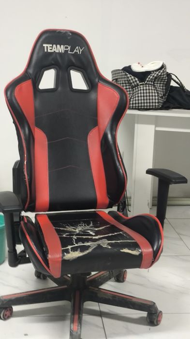 Продаю кресло дёшова