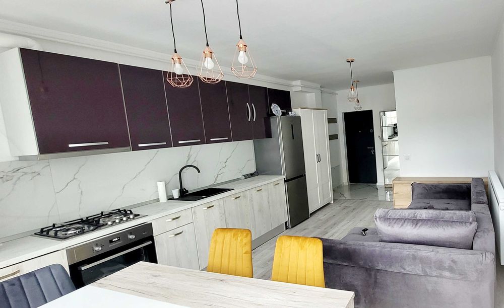 Pers fiz inchiriez apartament 2 camere Floresti cu parcare subterana