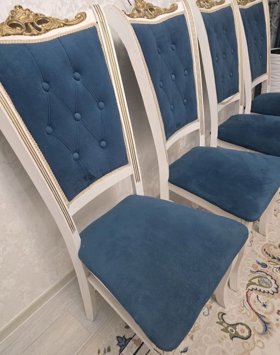 Продам 12 стульев