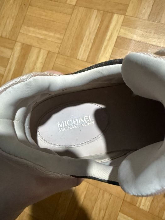 Кроссовки Michael Kors