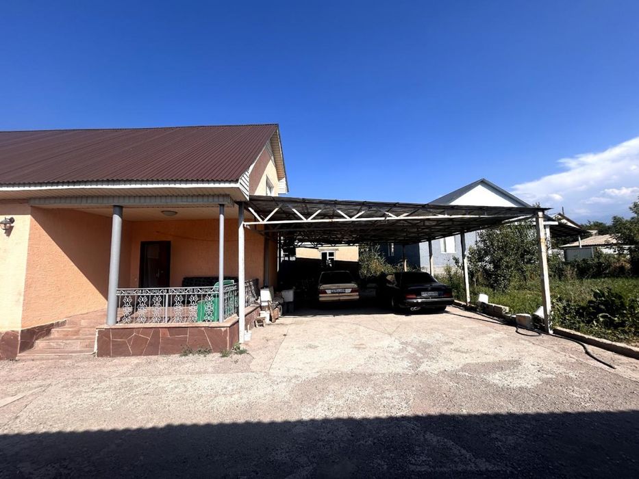 Продается большой уютный дом