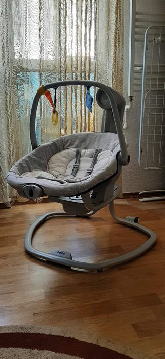 Vand sau schimb  leagan/balansuar copil Joie 2in1 mici urme .