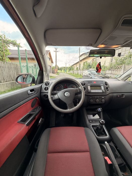 Golf 5 Plus.