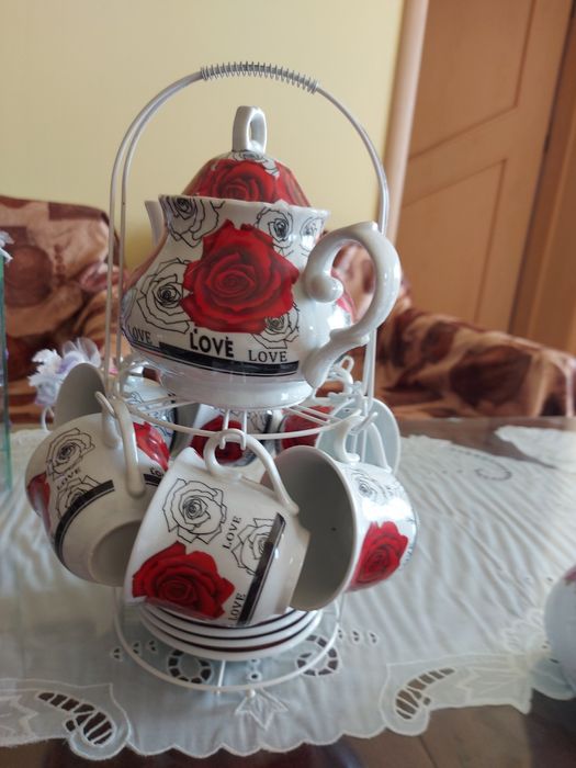 Нов комплект за кафе