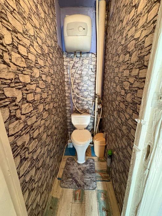 продается 1 комнатная в городе Тобыл