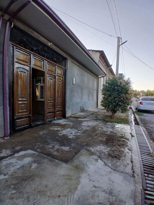 Продажа участка Назарбек мевазор 3 соток 5 комнатная кирпич