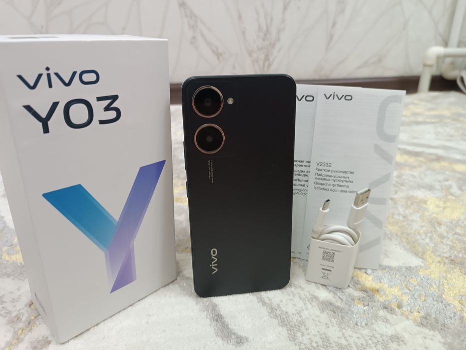 Vivo Y03 в ИДЕАЛЕ с документами.