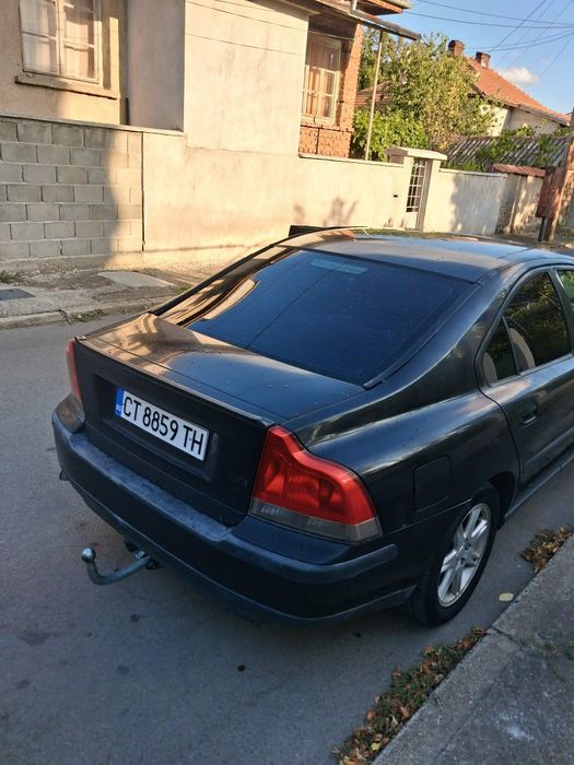 VOLVO  S60   163к.с.