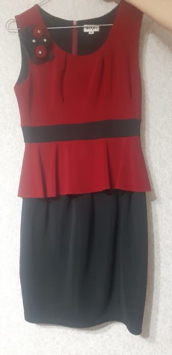 Продам платье в хорошем состоянии