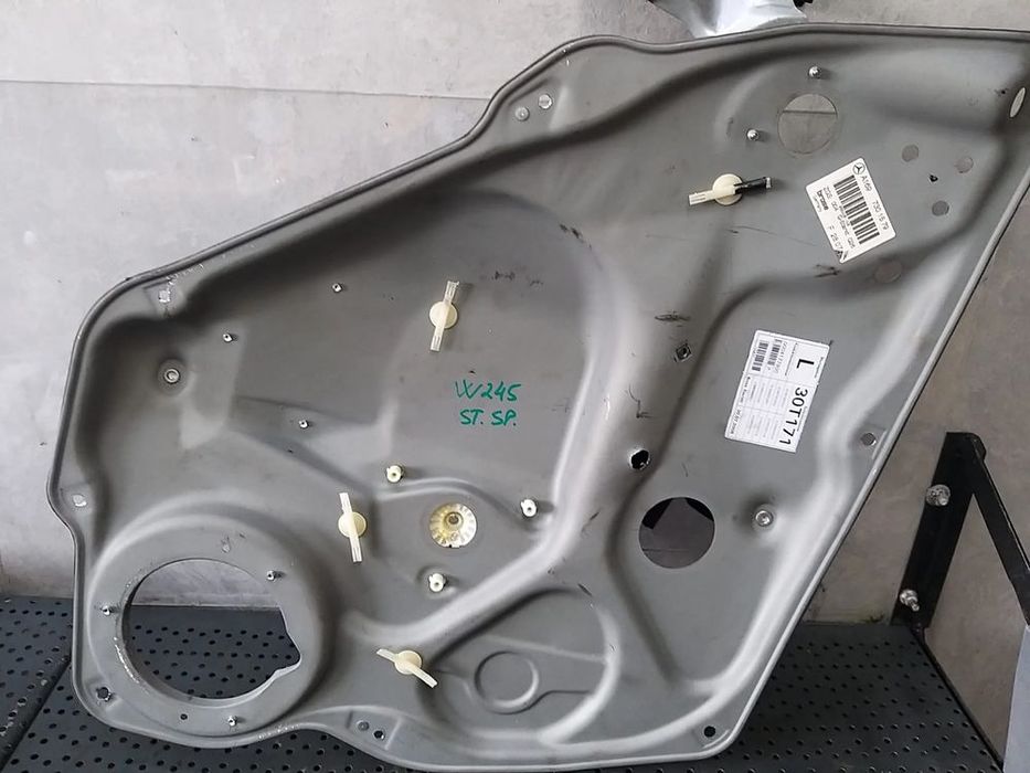 Macara geam electric stanga spate mercedes b class w245 a1697301579