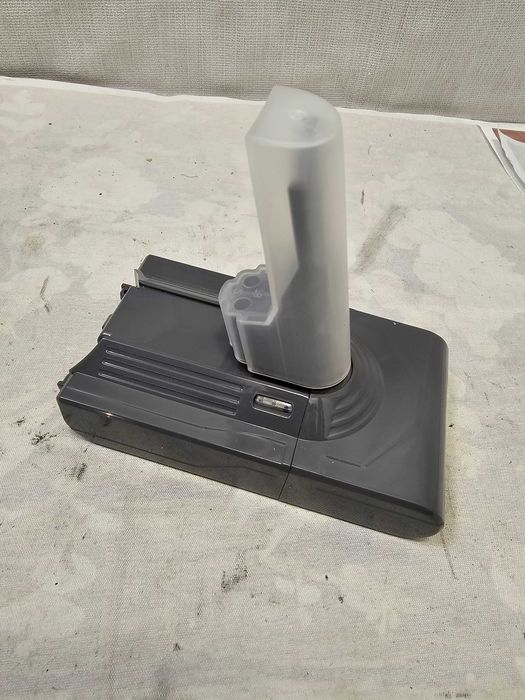 Baterie compatibila aspirator Dyson V8 buture Li Ion 21.6v 4000mAh
