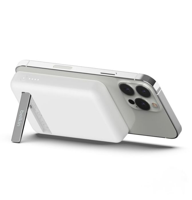 Wireless magnetic powerbank Belkin