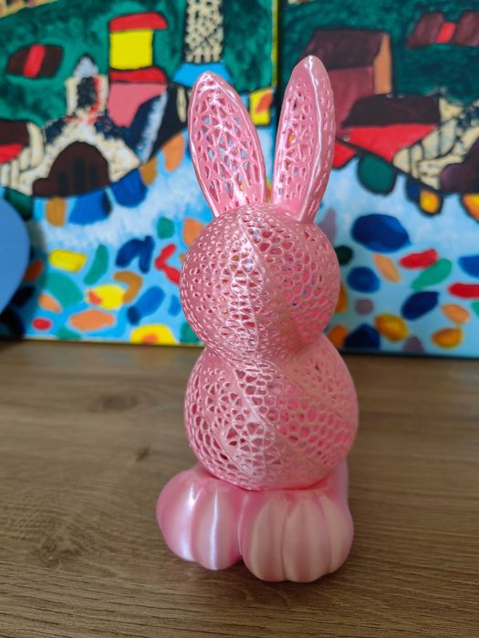 3д принтирана лампа зайче
