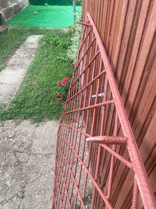 Gratar pentru fereastra