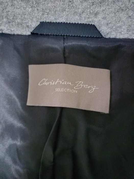 Дамско палто вълна Christian Berg