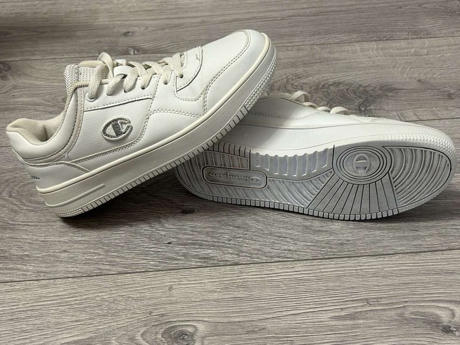 Дамски кецове Champion