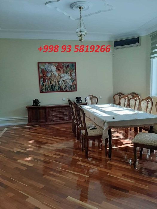 Дом  в Центре  За гостиницей Гранд мир метро Ойбек