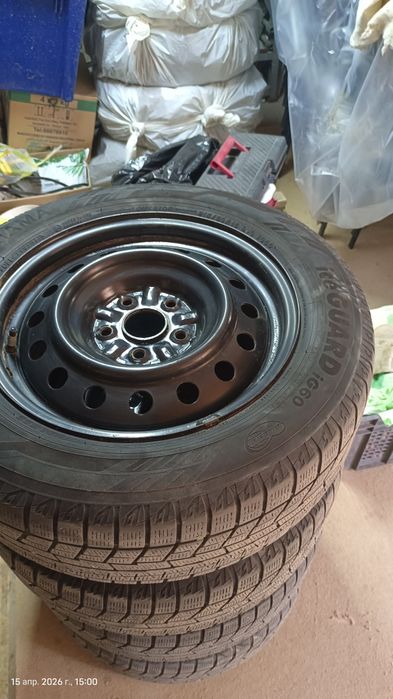 Продам колеса на Камри 40