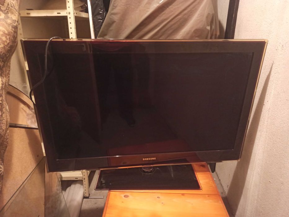 Телевизор Самсунг 40" с проблем -30%