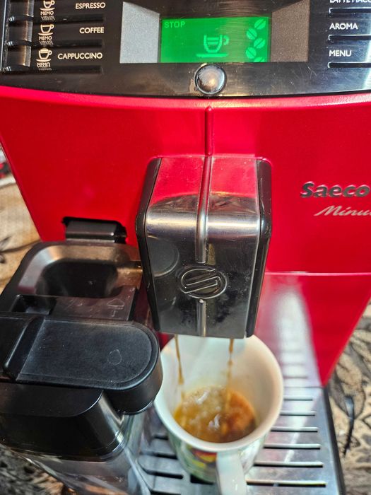 Espressor Saeco Minuto, 1850W, 15 bar,  recipient lapte 0.5 l, Rosu