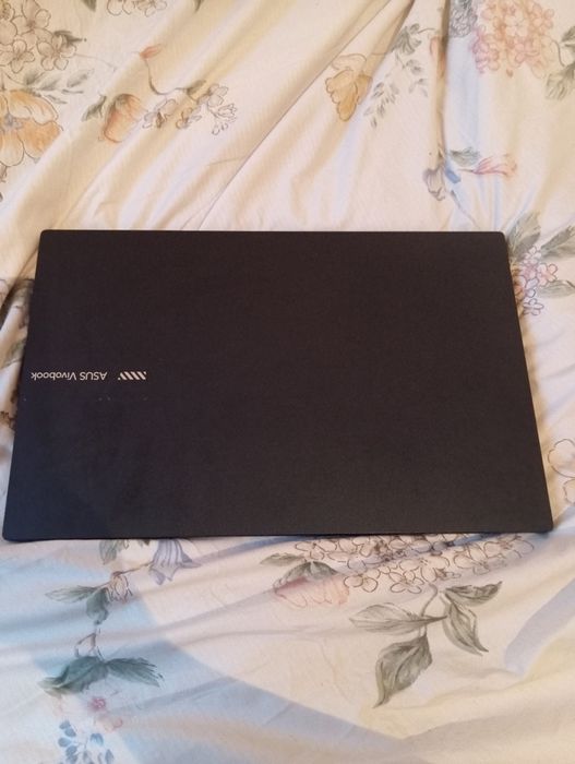 Ноутбук ASUS     срочно