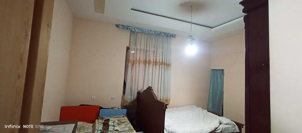 Hovli sotiladi Nazarbekda