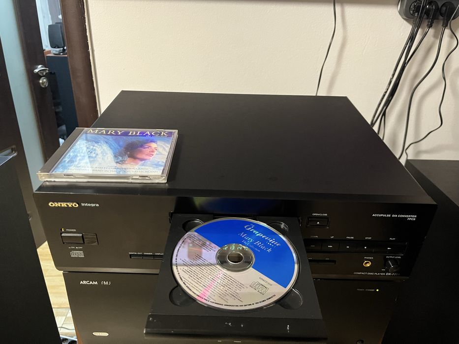 Cd-player Onkyo Integra DX-7711