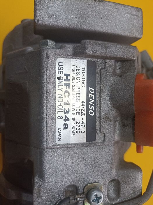 Компрессор кондиционера Denso .