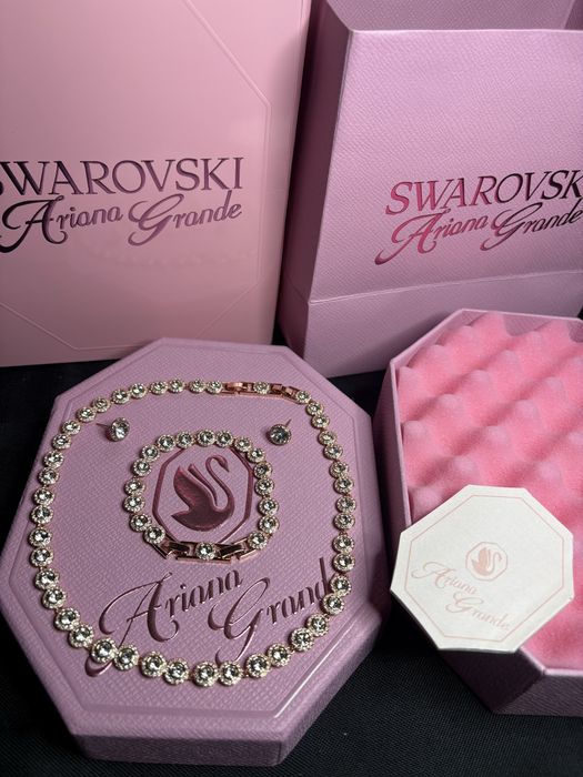 Set swarovski