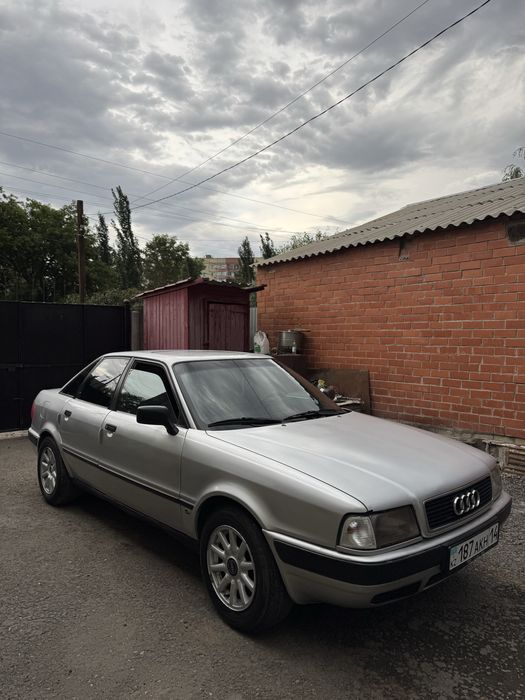 Продам ауди 80 б4