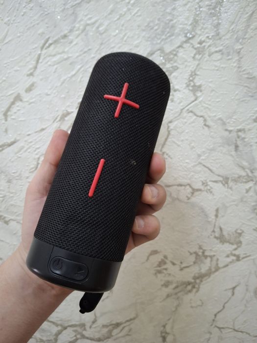 Блютуз колонка  музыкальный