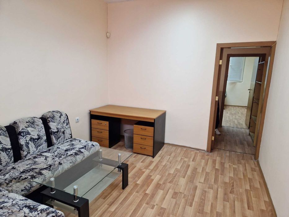 Дава се под наем Офис в Бургас, Център - 40 кв.м за 200 € - Снимка #4