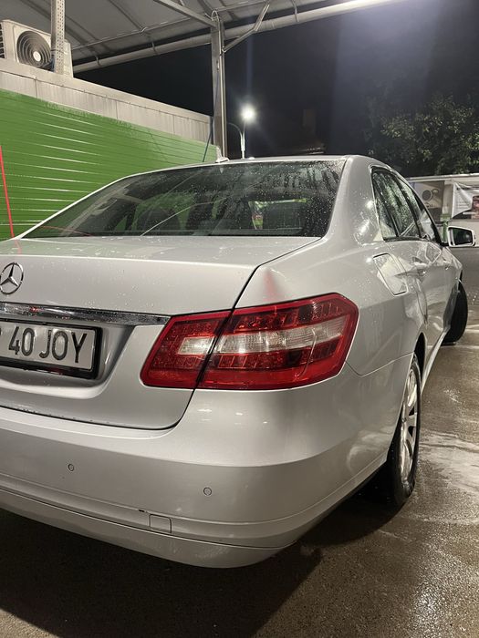 MERCEDES-BENZ E-Class 2010 — imagine 3