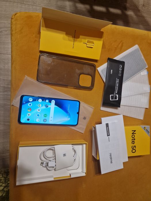 Продавам телефон