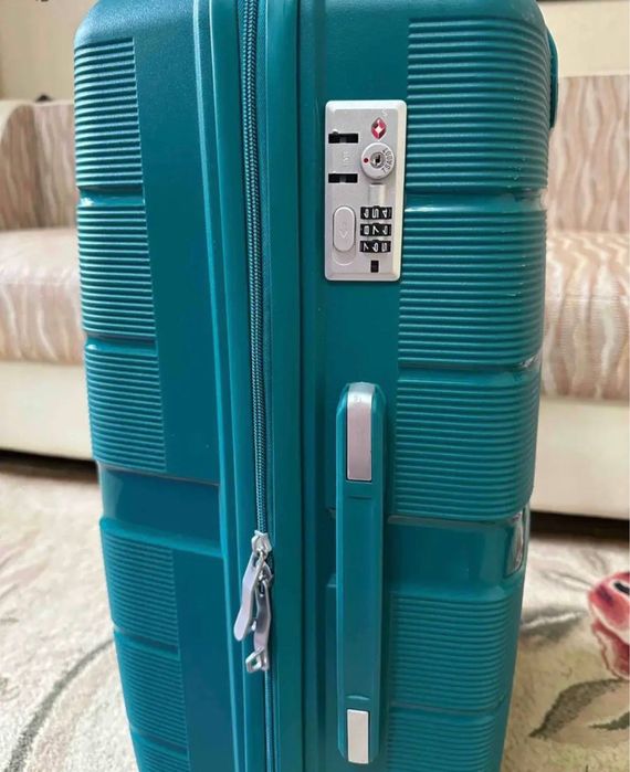 Астана продам чемодан