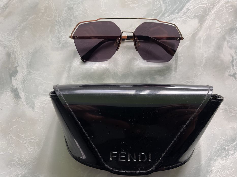 Очила  FENDI с кутия