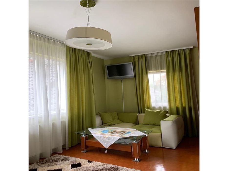 Casa 6 dormitoare l 500 MP l  3 Bai l Garaj l Zona Cetatuie
