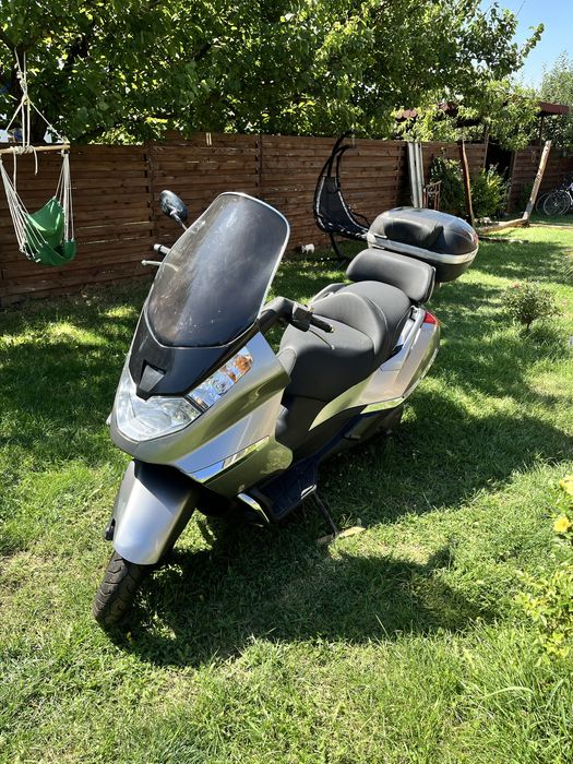 Vând Scuter Aprilia Atlantic 500