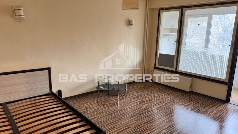 Продава се Двустаен апартамент в София, Полигона - 48 кв.м за 1700 €/кв.м - Снимка #2