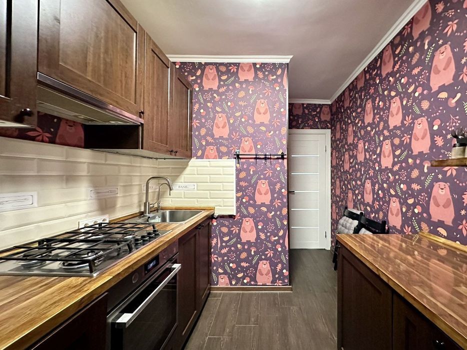 Сдам 2 комн квартиру Абая д.3