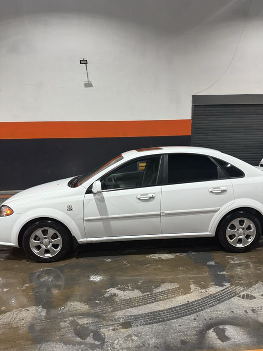 Lacetti Gentra 2022 A/T  Oq beliy