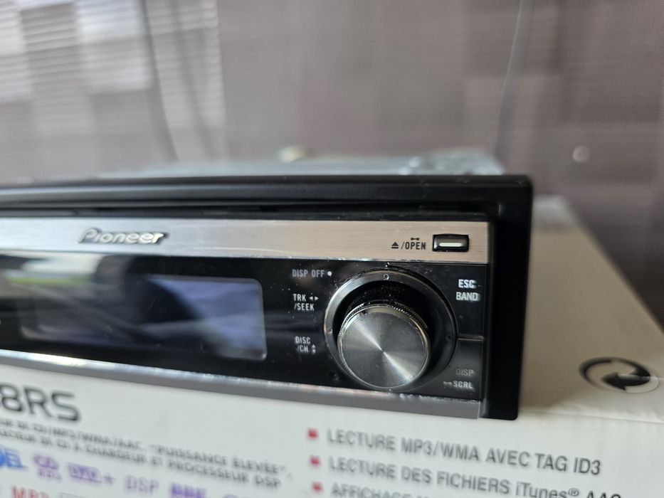 Продавам  Pioneer DEH-P88RS
