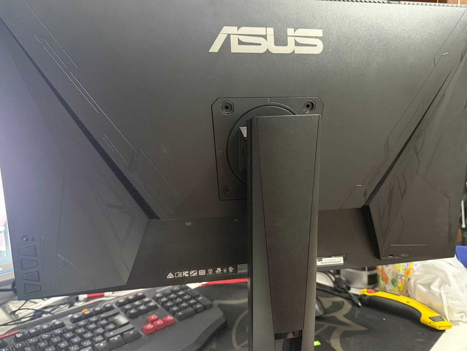 ASUS TUF Gaming VG279QM гейминг монитор 240Hz - 280Hz 68,6 см (27") 1920 x 1080 пиксела Full HD LED