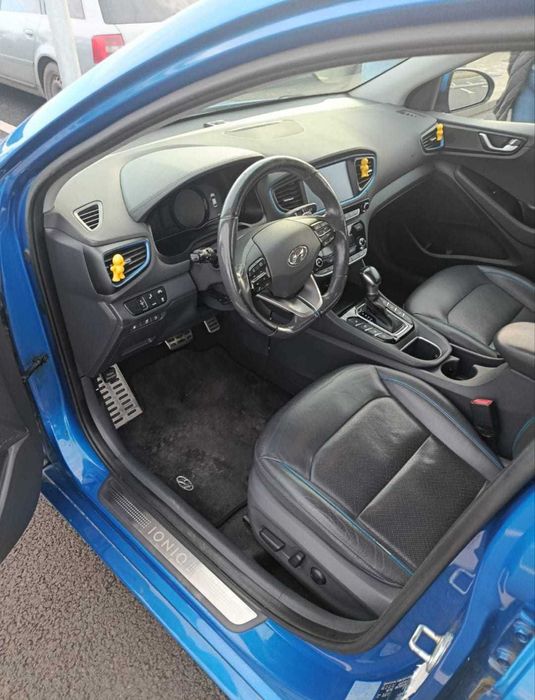 Rent a car/ Inchirieri auto Cluj Napoca Hyundai Ioniq Hybrid, cutie automata