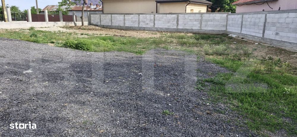 Teren intravilan de vanzare, 2 fronturi stradale, 1400 mp, zona Sud-Es